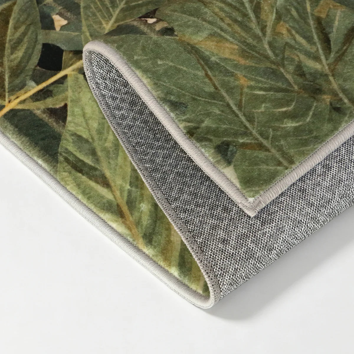Alissa Machine Washable Leopard Foliage Non Slip Area Rug